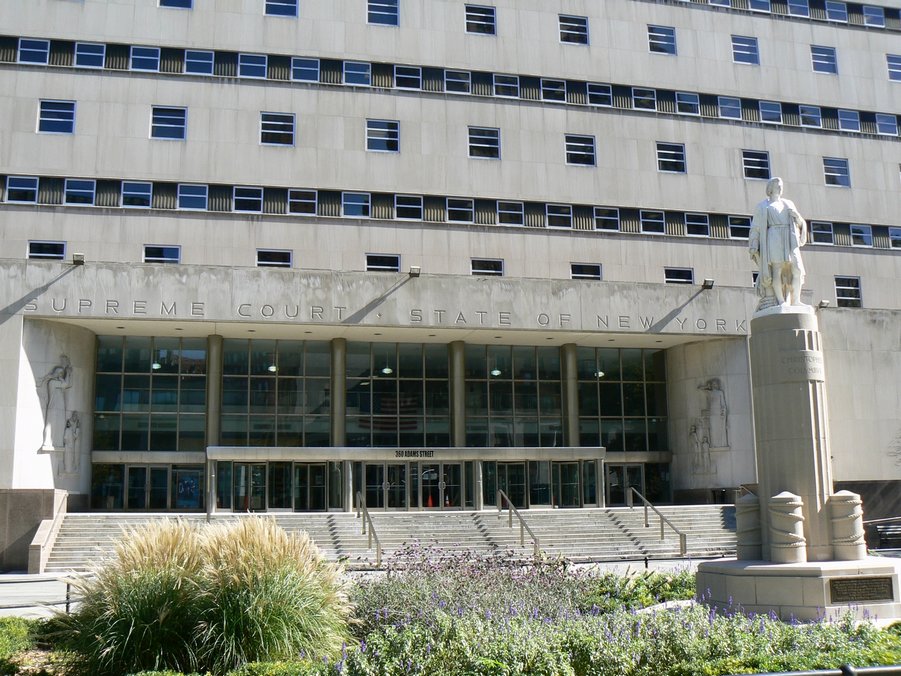Brooklyn - Centre: Brooklyn State Supreme Court Building - Columbus Par 028